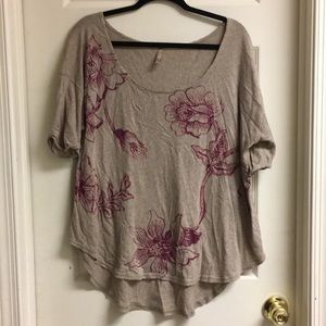 Flowy Free People graphic t-shirt